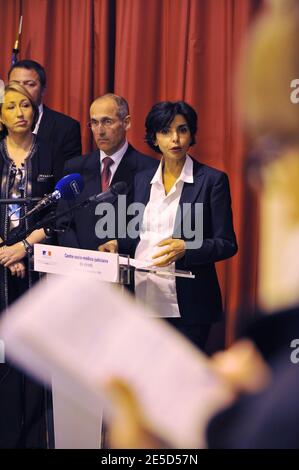 Die französische Justizministerin Rachida Dati hält am 6. November 2008 eine Rede während ihres Besuchs des Sozialmedizinischen und Justizzentrums für Sicherheit im Gefängnis von Fresnes in der Nähe von Paris. Foto von Mousse/ABACAPRESS.COM Stockfoto