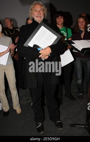 Pierre Richard beim 9. Filmfestival Musik und Kino in Auxerre, Frankreich am 13. November 2008. Foto von Benoit Pinguet/ABACAPRESS.COM Stockfoto