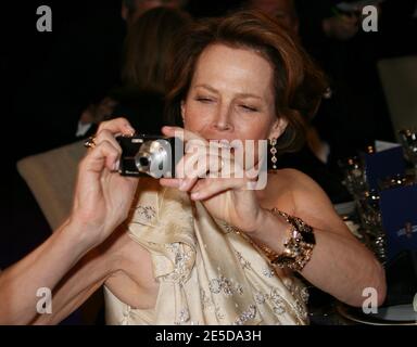 Schauspielerin Sigourney Weaver posiert beim Eröffnungsdinner zum 8. 'Marrakech Film Festival' in Marrakesch, Marokko am 14. November 2008. Foto von Denis Guignebourg/ABACAPRESS.COM Stockfoto