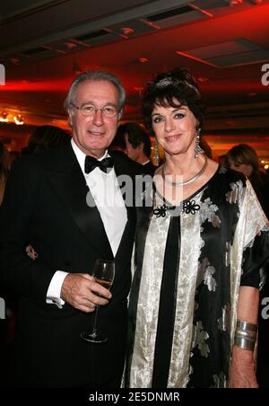 Die Schauspieler Anny Duperey und Bernard Le Coq beim "Prix Grand Siecle Laurent Perrier", der am 1. Dezember 2008 im Pavillon d'Armenonville in Paris, Frankreich, stattfand. Foto von Denis Guignenbourg/ABACAPRESS.COM Stockfoto