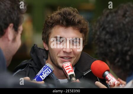 Der französische Gilles Simon bei einer Pressekonferenz im Grand Stade Les Capellans in Saint-Cyprien, Frankreich, am 8. Dezember 2008. Foto von Michel Clementz/Cameleon/ABACAPRESS.COM Stockfoto