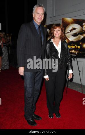 Die Schauspieler Tim Robbins und Susan Sarandon nehmen an der Sondervorführung von 'City of Ember' Teil, die am 7. Oktober 2008 im AMC Loews 19th Street East 6 in New York City, USA, stattfand. Foto von Gregorio Binuya/ABACAUSA.COM (im Bild: Tim Robbins, Susan Sarandon) Stockfoto