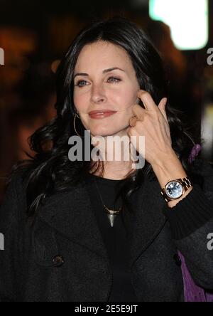 Courteney Cox nimmt an der Uraufführung von 20th Century Fox "Marley &amp; Me" im Mann Village Theatre in Westwood Teil. Los Angeles, Dezember 11. 2008. (Bild: Courteney Cox). Foto von Lionel Hahn/ABACAPRESS.COM Stockfoto