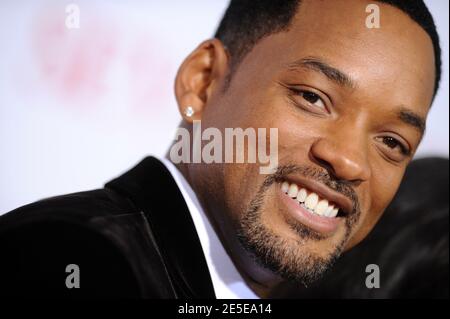 Will Smith nimmt an der Premiere von 'Columbia Pictures 'Seven Pounds' Teil, die im Mann Village Theatre in Westwood stattfand. Los Angeles, 16. Dezember 2008. (Bild: Will Smith). Foto von Lionel Hahn/ABACAPRESS.COM Stockfoto