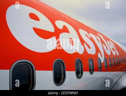 Datei-Foto vom 08/03/17 eines Flugzeugs für easyJet, das zwischen Januar und März trotz strenger Reisebeschränkungen nicht mehr als 10 % seines Flugprogramms betreiben wird. Ausgabedatum: Donnerstag, 28. Januar 2021. Stockfoto