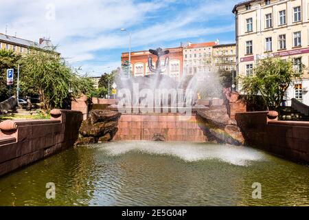 Denkmal mit dem Anker, auf dem Tobruk-Platz in Stettin, Polen Stockfoto