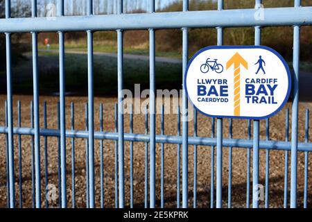 Schild Cardiff Bay Trail, Cardiff Bay, Cardiff, Wales Stockfoto