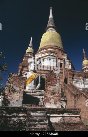 Thailand. Phra Nakhon Si Ayutthaya. Tempel. Wat Yai Chai Mongkhon. Stockfoto