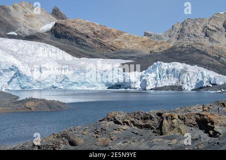 Nevado Pastoruri, Cordillera Blanca, Huascaran National Park, Ancash, Peru. Aufgenommen im Jahr 2016. Stockfoto