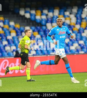 Neapel, Kampanien, Italien. Januar 2021. Während des Italienischen Cup Fußballspiel SSC Napoli gegen FC Spezia am 28. Januar 2020 im Diego Armano Maradona Stadion in Neapel.in Bild: VICTOR OSIMHEN Kredit: Fabio Sasso/ZUMA Wire/Alamy Live News Stockfoto