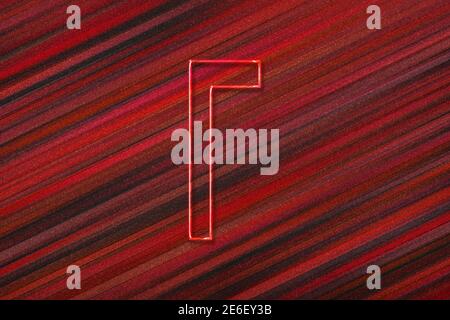 Gamma-Zeichen. Gamma-Buchstabe, griechisches Alphabet-Symbol, roter Hintergrund Stockfoto