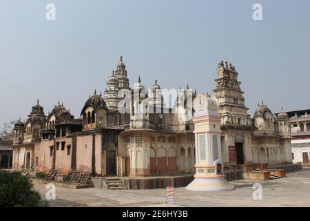 Rangji Tempel, ein südindischer Stil Tempel, der Hindu-Gott Vishnu und einer der berühmten Tempel in Pushkar, Rajasthan, Indien gewidmet. Stockfoto