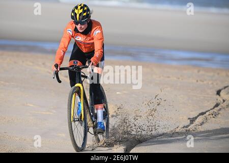 Die Holländerin Marianne Vos im Einsatz während einer Streckenaufklärung und Trainingseinheit vor der Weltmeisterschaft Cyclocross Cycling, in Ooste Stockfoto