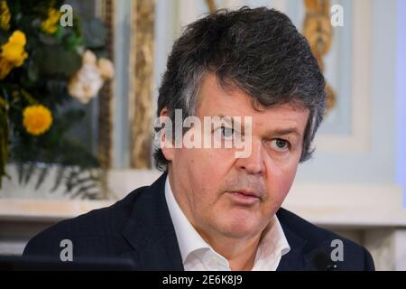 Flämischer Minister für Innenpolitik und Zusammenleben Bart Somers Foto während einer Pressekonferenz der flämischen Regierung über Der Covid-1 Stockfoto