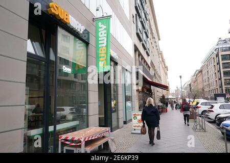 Berlin, Deutschland. Januar 2021. Blick auf eine U-Bahn-Filiale in Berlin. Quelle: Jörg Carstensen/dpa/Alamy Live News Stockfoto