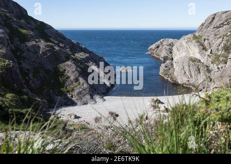 Sandvika Bucht und Strand am Brufjell Berg in Südnorwegen Stockfoto