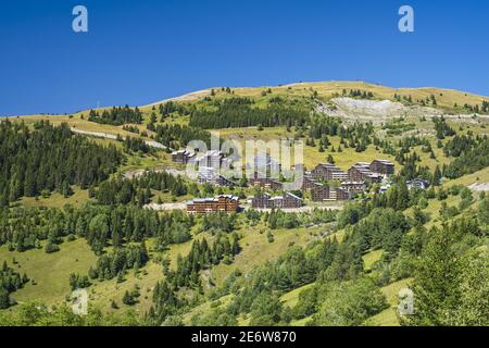 Skigebiet Frankreich, Isere, Auris, Auris-en-Oisans (alt : 1600 m) Stockfoto