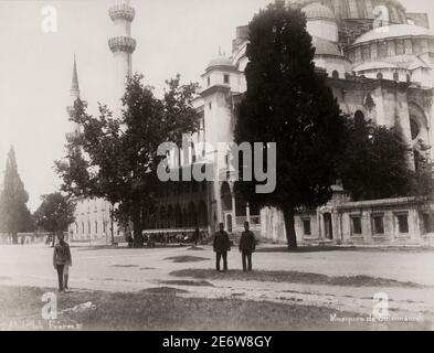 Vintage 19. Jahrhundert Foto: Die Süleymaniye Moschee, eine osmanische kaiserliche Moschee auf dem dritten Hügel von Istanbul, Türkei. Stockfoto