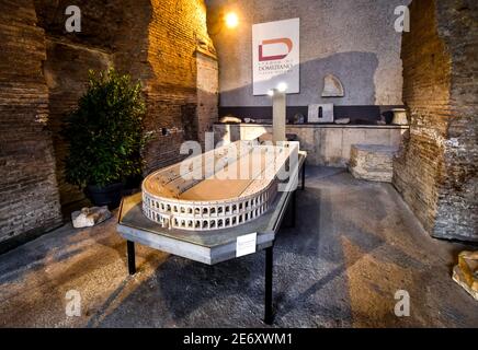 Eine Miniatur-Reproduktion oder Modell des alten Stadions von Domitian unter der Piazza Navona, in Rom, Italien. Stockfoto