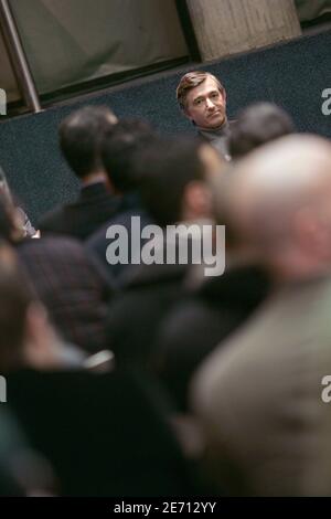 Der französische Außenminister Philippe Douste-Blazy nimmt am 18. januar 2007 an einer außenpolitischen Debatte in Frankreich Teil, die von der Vereinigung "Banlieues-respects" in Villeneuve-la-Garenne bei Paris organisiert wird. Foto von Thibault Camus/ABACAPRESS.COM Stockfoto