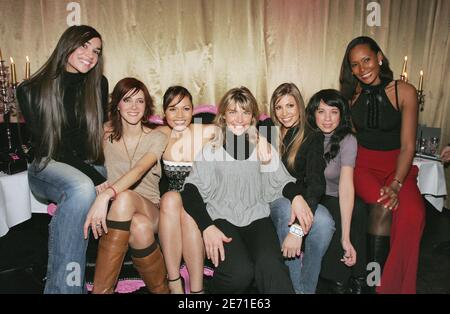 Morganne Matis (STAR AC 3), Sandra Lou (M6), Karine Arsene (France 3), Nathalie Vincent (TF1), Alexandra Rosenfeld, Miss france 2006, Anne-Gaelle Riccio (France2) und Corinne Coman, Miss france 2003 während der Party zur Einführung der neuen Generation Top Model-Wahl ( ein internationaler Modellwettbewerb von Dominique-Damien Rhel) Am 24. januar 2007 im Nachtclub l'Etoile in Paris, Frankreich. Foto von Edouard Bernaux/ABACAPRESS.COM Stockfoto