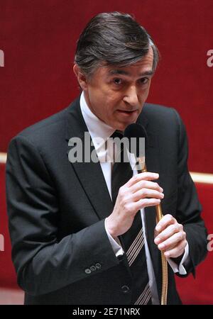 Der französische Außenminister Philippe Douste-Blazy nimmt am 30. Januar 2007 an der Fragestunde der Nationalversammlung in Paris Teil. Foto von Mehdi Taamallah/ABACAPRESS.COM Stockfoto