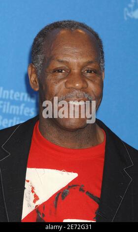 US-Schauspieler Danny Glover posiert für die Fotografen während einer Fotoschau für den Film "Poor Boy's Game" auf den 57. Internationalen Filmfestspielen "Berlinale" in Berlin, Deutschland, am 13. Februar 2007. Foto von Christophe Guibbaud/ABACAPRESS.COM Stockfoto