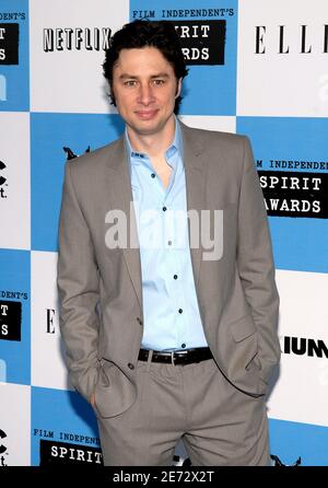 Zach Braff nimmt am 24. Februar 2007 an den Film Independent's Spirit Awards 2007 in Santa Monica, CA, USA Teil. Foto von Lionel Hahn/ABACAPRESS.COM Stockfoto