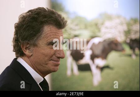 Jack lang und seine Frau besuchen am 8. März 2007 die Internationale Landwirtschaftsmesse in Paris, Frankreich. Foto von Edouard Bernaux/ABACAPRESS.COM Stockfoto