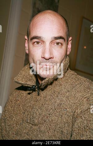 Schauspieler Jean-Marc Barr besucht am 9. März 2007 eine Cocktailparty bei den französischen Kulturdiensten in New York City, NY, USA. Foto von Gerald Holubowicz/ABACAPRESS.COM Stockfoto