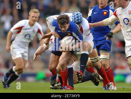 Frankreichs Yannick Jauzion während der Rugby Union, RBS 6 Nations Meisterschaft 2007 England gegen Frankreich in Twickenham in London, Großbritannien, am 11. März 2007. England gewann 28-16. Foto Nicolas Gouhier/Cameleon/ABACAPRESS.COM Stockfoto