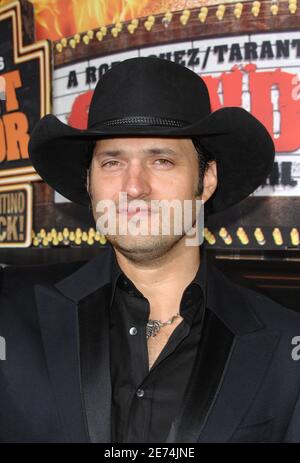 Robert Rodriguez nimmt an der Premiere von Dimension Films 'Grindhouse' Teil, die am 26. März 2007 im Orpheum Theatre in Los Angeles, CA, USA, stattfand. Foto von Lionel Hahn/ABACAPRESS.COM Stockfoto