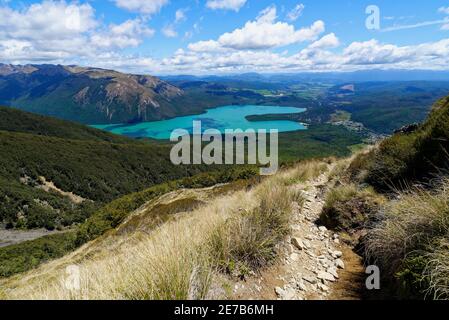 Luftaufnahme des Lake Rotoiti, einem alpinen See im Nelson Lakes National Park, Neuseeland Stockfoto