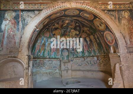 Fresko-Details von christlichen Kirchen versteckt und in Höhlen bei Goreme, Kappadokien, Anatolien, Türkei geschnitzt Stockfoto