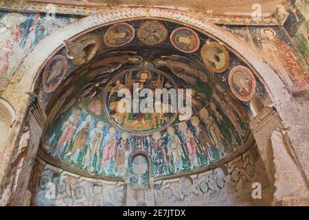 Fresko-Details von christlichen Kirchen versteckt und in Höhlen bei Goreme, Kappadokien, Anatolien, Türkei geschnitzt Stockfoto