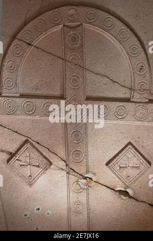 Deckendetails von christlichen Kirchen versteckt und in Höhlen in der Nähe von Goreme, Kappadokien, Anatolien, Türkei geschnitzt Stockfoto