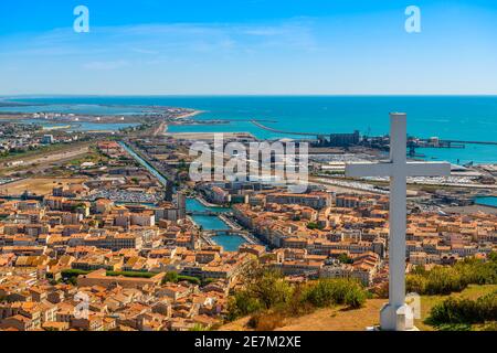 Panoramablick auf Sète vom Mont Saint Clair in Okzitanien, Frankreich Stockfoto