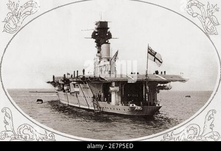 HMS Hermes, britischer Flugzeugträger. Von British Warships, veröffentlicht 1940. Stockfoto