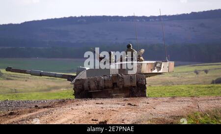 Der Hauptkampfpanzer der British Army Challenger 2 ii FV4034 in Wiltshire UK Stockfoto