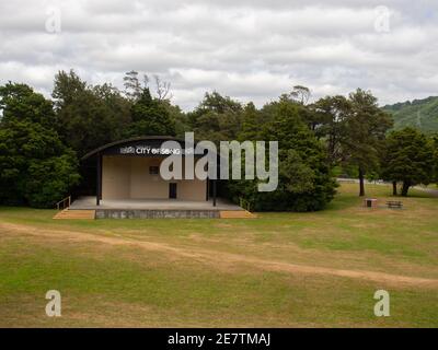 Bäume Und Bühne Im Harcourt Park Upper Hutt Stockfoto