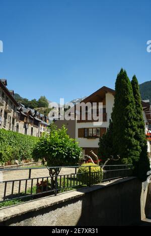 Sallent de Gallego Stadt, in Hueca, Aragon, Spanien. Landschaft ansehen Stockfoto