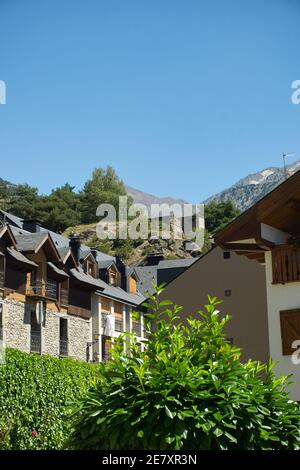 Sallent de Gallego Stadt, in Hueca, Aragon, Spanien. Landschaft ansehen Stockfoto