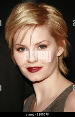 Die Schauspielerin Elisha Cuthbert nimmt an der Premiere von "He was A Quiet man" während des Gen Art Film Festivals Teil, das am 11. April 2007 im Chelsea West Theatre in New York City, NY, USA, stattfand. Foto von Gerald Holubowicz/ABACAPRESS.COM Stockfoto