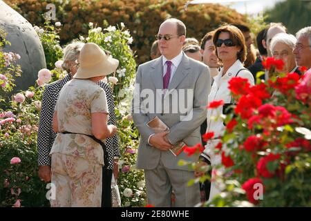 Fürst Albert II. Von Monaco und seine Schwester Prinzessin Caroline von Hannover nehmen am 12. Mai 2007 am 40. Internationalen Wettbewerb der Buns in Monaco Teil. Foto von Nebinger-Orban/ABACAPRESS.COM Stockfoto