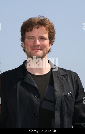 Colin Firth posiert für die Medien während einer Fotoschau für den Film "St Trinian's", der am 20. Mai 2007 bei den 60. Internationalen Filmfestspielen von Cannes in Frankreich im Wettbewerb präsentiert wurde. Foto von Denis Guignebourg/ABACAPRESS.COM Stockfoto