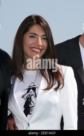 Caterina Murino posiert für die Medien während einer Fotoschau für den Film "St Trinian's", der am 20. Mai 2007 bei den 60. Internationalen Filmfestspielen von Cannes in Frankreich im Wettbewerb vorgestellt wurde. Foto von Denis Guignebourg/ABACAPRESS.COM Stockfoto