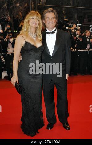 DIE US-Schauspieler Goldie Hawn und Kurt Russell nehmen am 22. Mai 2007 an der Premiere des Films "Todesproof" im Palais des Festivals während der 60. Internationalen Filmfestspiele von Cannes in Cannes, Frankreich, Teil. Foto von Giancarlo Gorassini/ABACAPRESS.COM Stockfoto