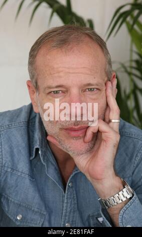 Der französische Schauspieler Pascal Greggory posiert für unseren Fotografen am 23. Mai 2007 auf dem Noga Hilton Rooftop in Cannes, um für seinen Film 'La France' von Serge Bozon zu werben, der während der 60. Filmfestspiele von Cannes auf der 'Quinzaine des Realizateurs' präsentiert wurde. Foto von Denis Guignebourg/ABACAPRESS.COM Stockfoto