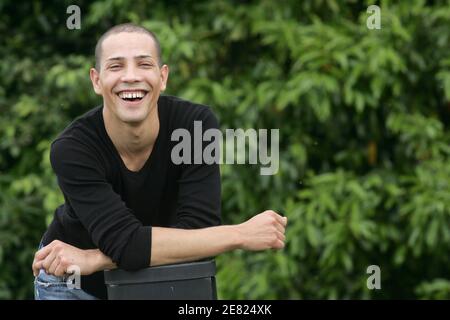 Steevy Boulay posiert am 2. Juni 2007 zum 20. Geburtstag des Futuroscope in Poitiers, Frankreich. Foto von Mousse/ABACAPRESS.COM Stockfoto