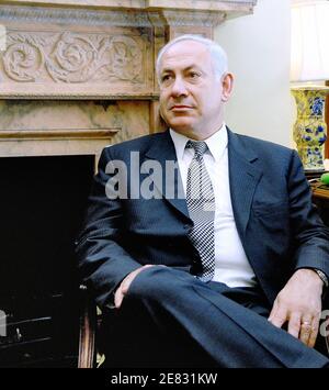 Der ehemalige israelische Premierminister Benjamin Netanjahu auf dem Capitol Hill, Juni 21 2007 in Washington, DC, USA. Netanjahu ist in seiner Eigenschaft als Vorsitzender der israelischen Likud-Partei Oppositionsführer. Foto von Olivier Douliery/ABACAPRESS.COM Stockfoto